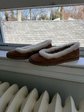 UGG Zora Chestnut Suede Ballet Shearling-Lined Slip-On Slippers 8.5